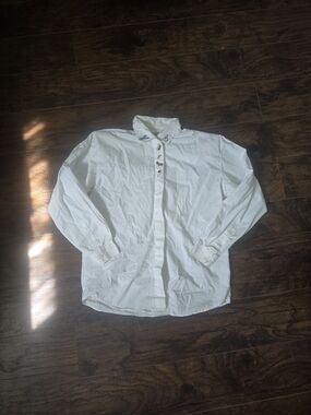 Capacity | Vintage Embroidered Cats & Dogs Button-Up Shirt Medium